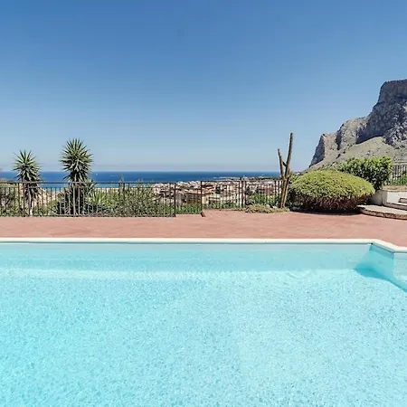 Pool & Panoramic - 9 Mins Center Villa Palermo