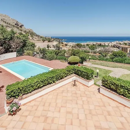 Pool & Panoramic - 9 Mins Center Palermo